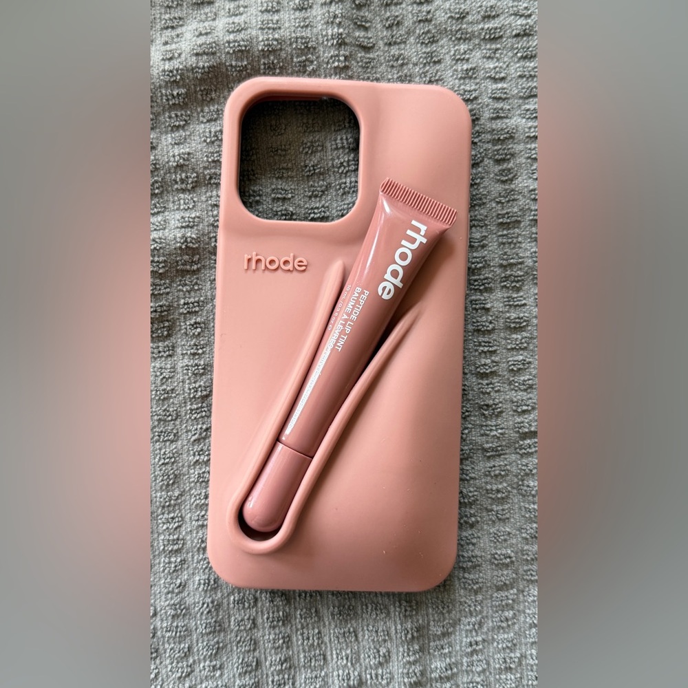 RHODE Blush Lip Tint and Case Duo 15 pro max (No Original)